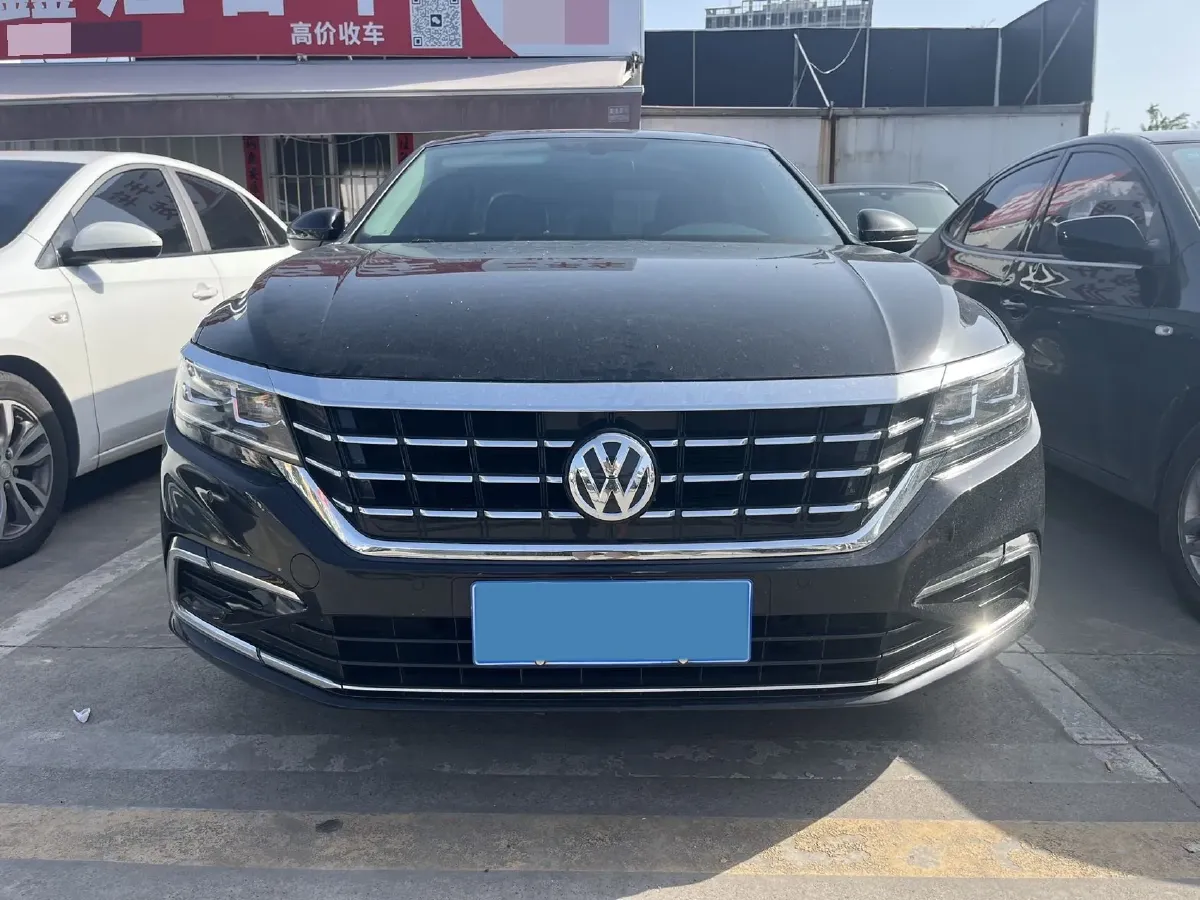 2021 Volkswagen Passat 2.0T 186HP L4 7DCT,autocango,china used car exporter,china ev exporter,chinese used car exporter,chinese used ev exporter