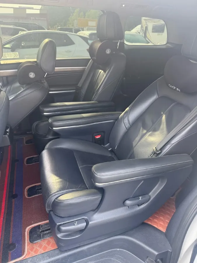 2023 GAC Trumpchi M8 2.0T 252HP L4 8AT,autocango,china used car exporter,china ev exporter,chinese used car exporter,chinese used ev exporter