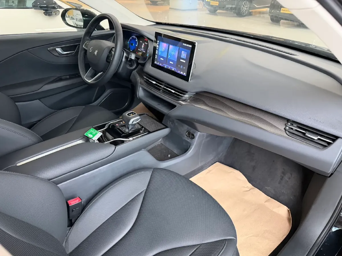 2021 HongQi E-QM5 BEV 54KWH,autocango,china used car exporter,china ev exporter,chinese used car exporter,chinese used ev exporter