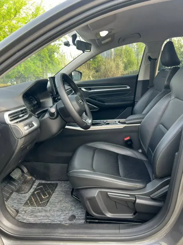 2023 Geely Emgrand 1.5L 127HP L4 CVT,autocango,china used car exporter,china ev exporter,chinese used car exporter,chinese used ev exporter