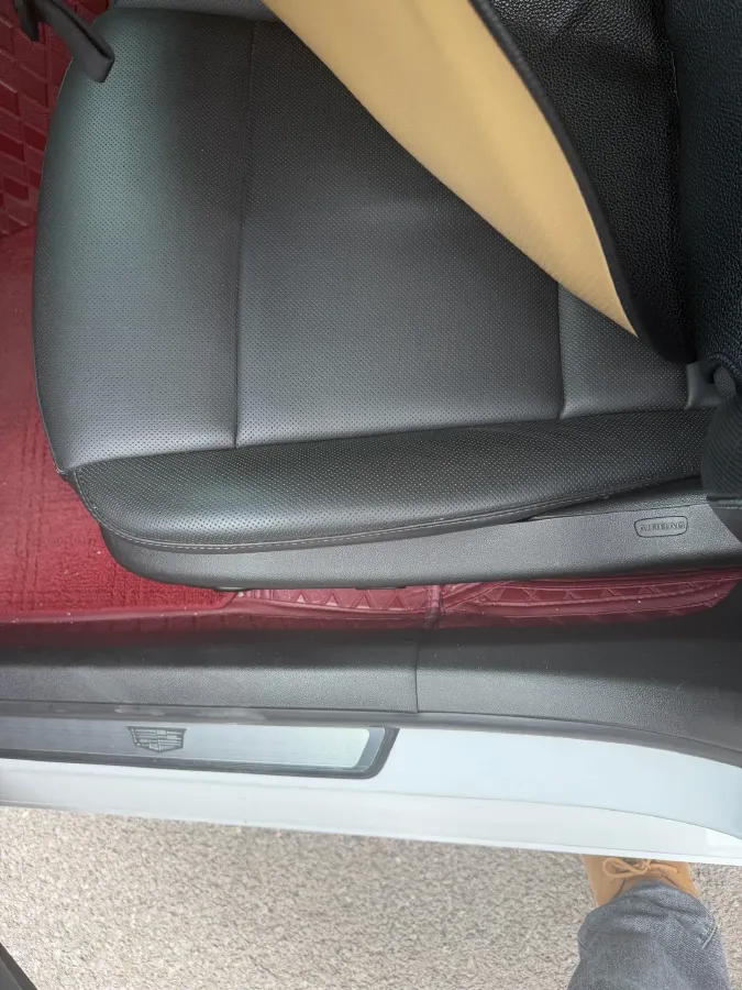 2021 Cadillac CT5 2.0T 237HP L4 10AT,autocango,china used car exporter,china ev exporter,chinese used car exporter,chinese used ev exporter