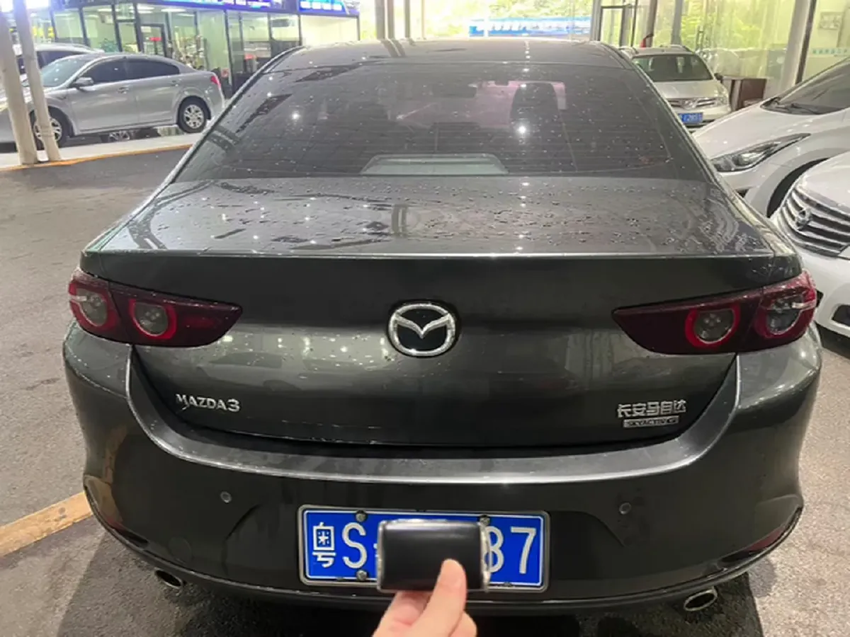 2022 Mazda 3 Axela 2.0L 158HP L4 6AT,autocango,china used car exporter,china ev exporter,chinese used car exporter,chinese used ev exporter