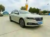 2022 Volkswagen Sagitar 1.2T 116HP L4 7DCT