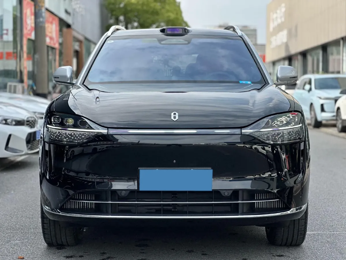 2024 AITO AITO M9 1.5T 152HP L4 REEV 42KWH,autocango,china used car exporter,china ev exporter,chinese used car exporter,chinese used ev exporter