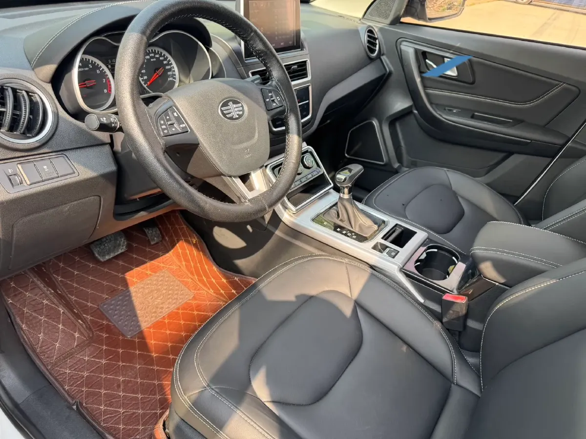 2019 Bestune X40 1.6L 114HP L4 6AT,autocango,china used car exporter,china ev exporter,chinese used car exporter,chinese used ev exporter