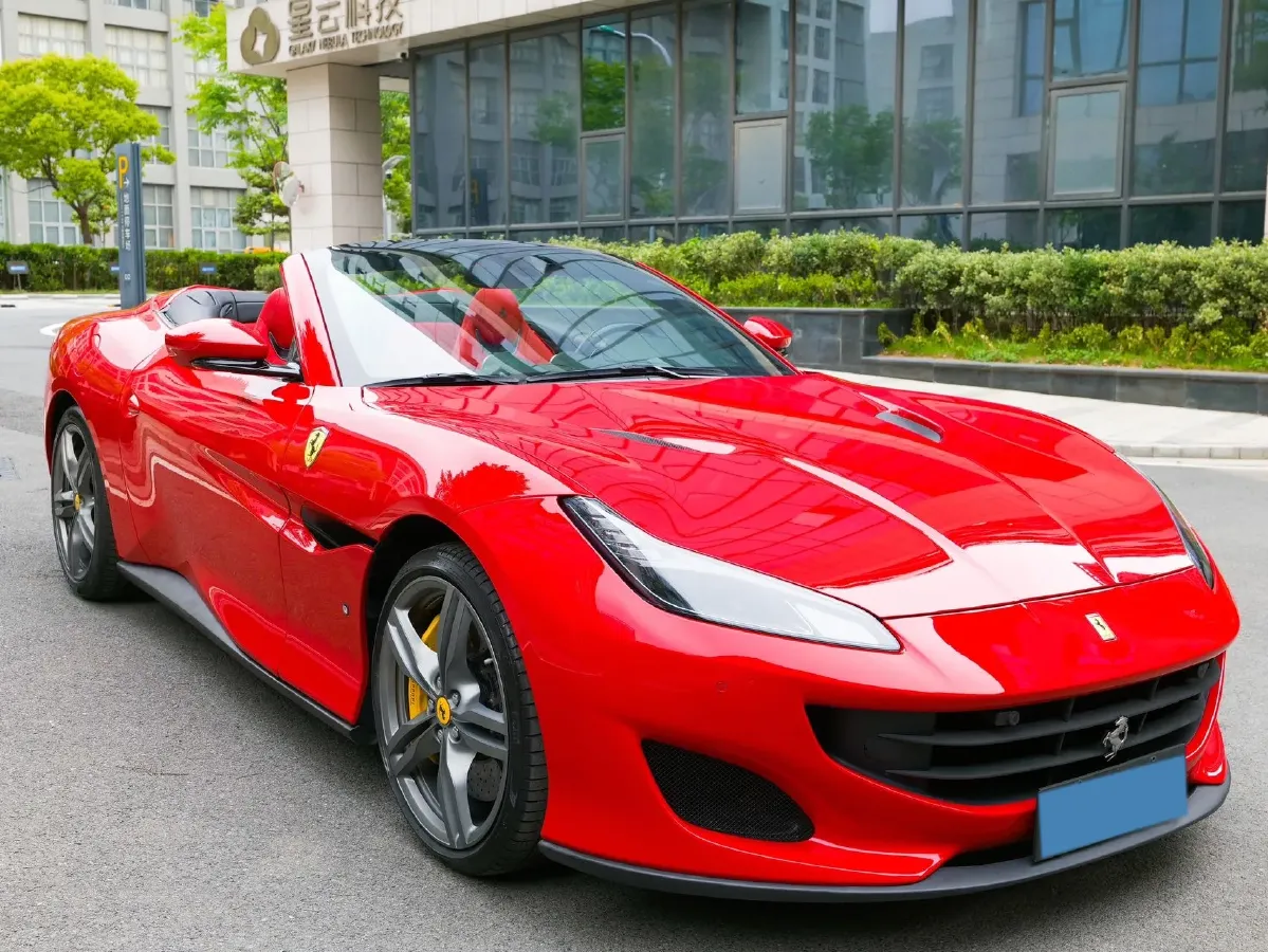 2018 Ferrari Portofino 3.9T 600HP V8 7DCT,autocango,china used car exporter,china ev exporter,chinese used car exporter,chinese used ev exporter