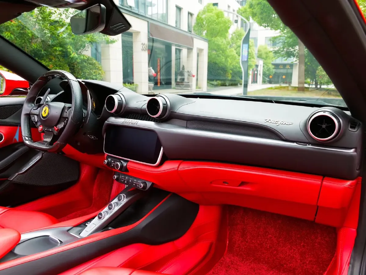 2018 Ferrari Portofino 3.9T 600HP V8 7DCT,autocango,china used car exporter,china ev exporter,chinese used car exporter,chinese used ev exporter