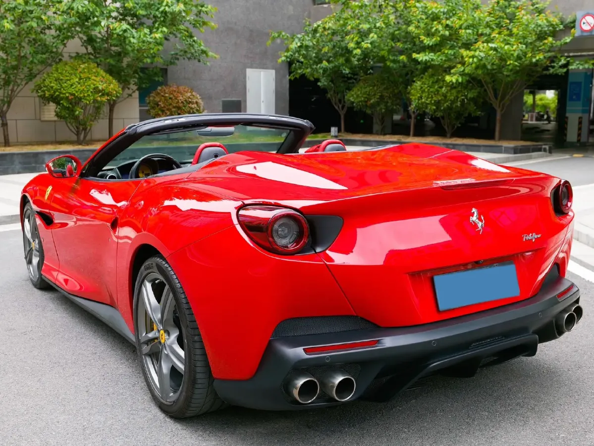 2018 Ferrari Portofino 3.9T 600HP V8 7DCT,autocango,china used car exporter,china ev exporter,chinese used car exporter,chinese used ev exporter
