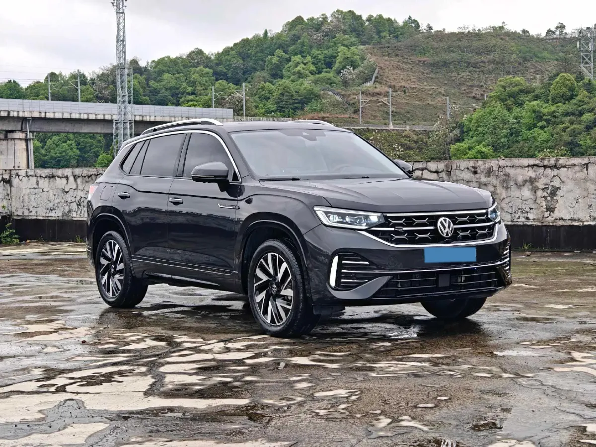 2024 Volkswagen Tayron 2.0T 186HP L4 7DCT,autocango,china used car exporter,china ev exporter,chinese used car exporter,chinese used ev exporter