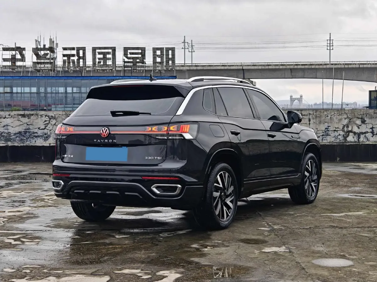 2024 Volkswagen Tayron 2.0T 186HP L4 7DCT,autocango,china used car exporter,china ev exporter,chinese used car exporter,chinese used ev exporter