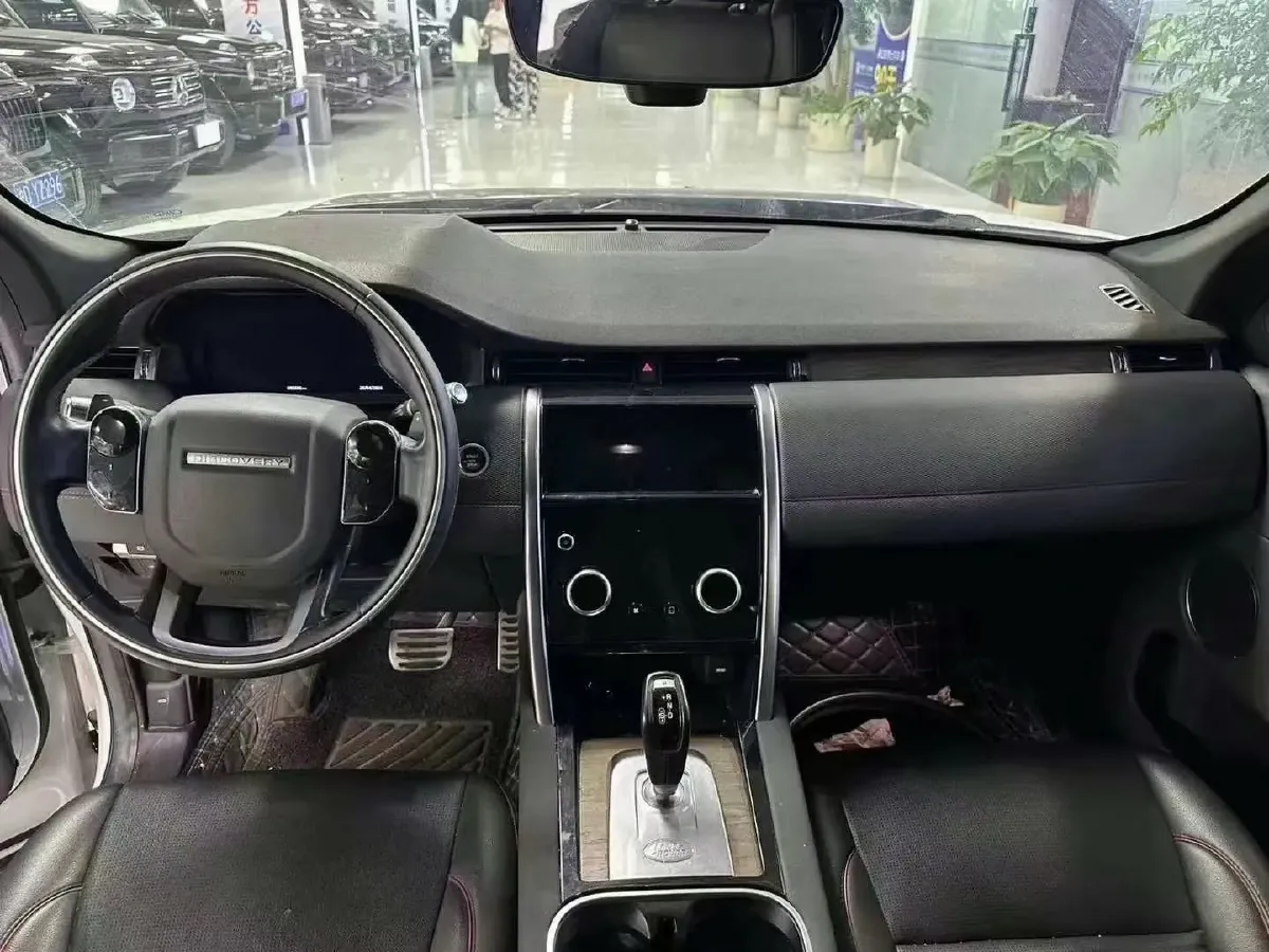 2020 Land Rover Discovery Sport 2.0T 249HP L4 9AT,autocango,china used car exporter,china ev exporter,chinese used car exporter,chinese used ev exporter