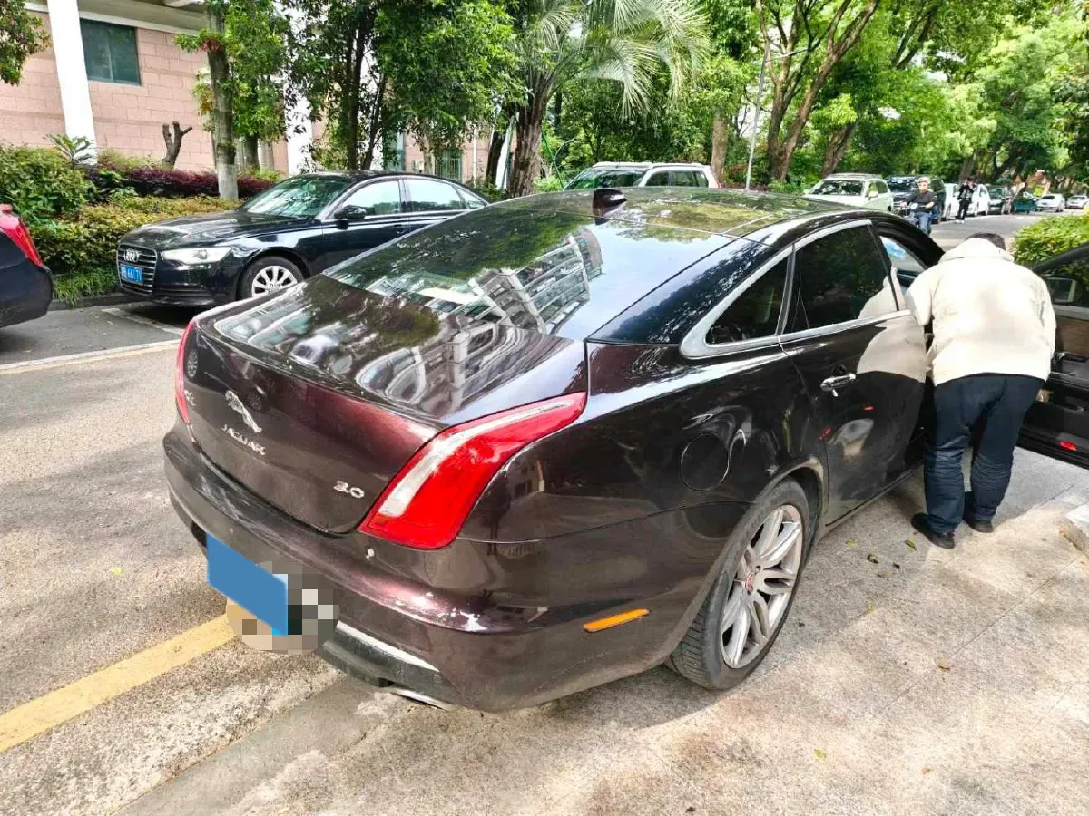 2018 BMW 7 Series 2.0T 258HP L4 8AT,autocango,china used car exporter,china ev exporter,chinese used car exporter,chinese used ev exporter