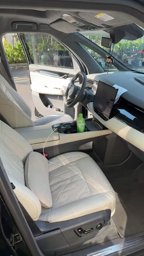 2024 Zeekr 009 BEV 108KWH,autocango,china used car exporter,china ev exporter,chinese used car exporter,chinese used ev exporter