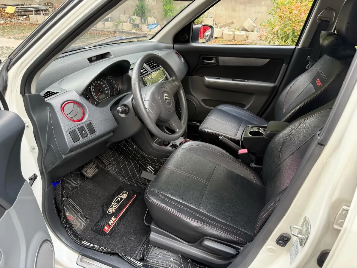 2016 Suzuki Swift 1.5L 103HP L4 4AT,autocango,china used car exporter,china ev exporter,chinese used car exporter,chinese used ev exporter