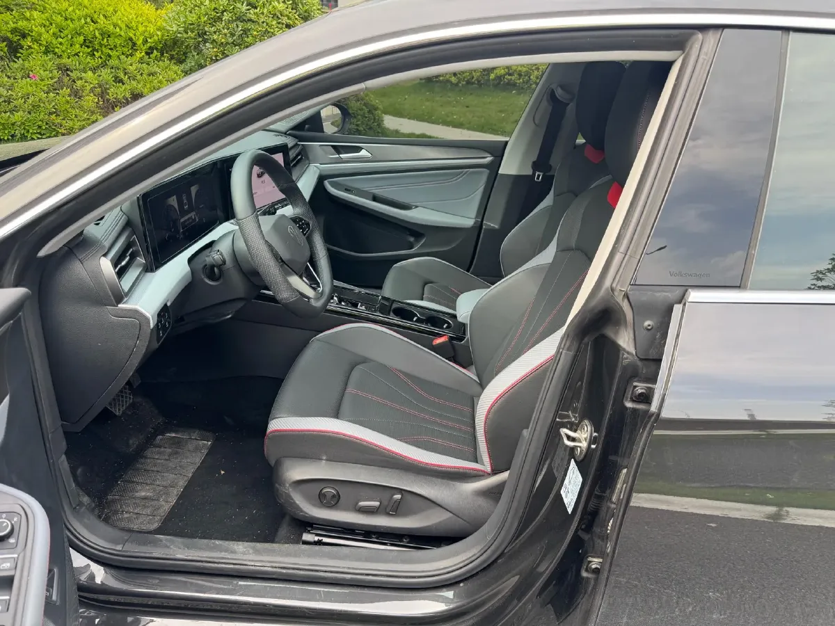 2024 Volkswagen Lamando 1.4T 150HP L4 7DCT,autocango,china used car exporter,china ev exporter,chinese used car exporter,chinese used ev exporter