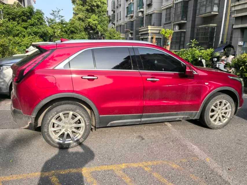 2021 Cadillac XT4 2.0T 237HP L4 9AT,autocango,china used car exporter,china ev exporter,chinese used car exporter,chinese used ev exporter