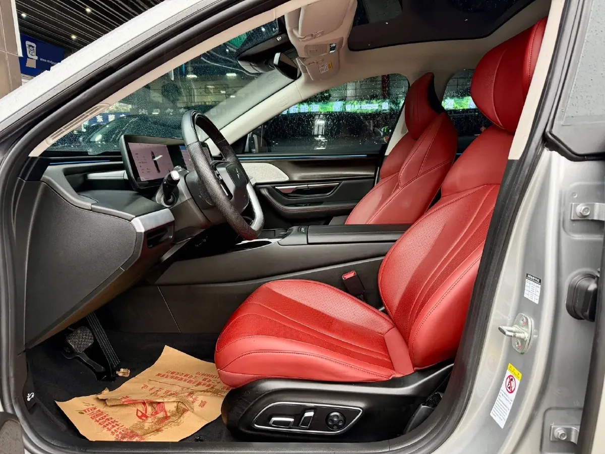 2020 Xpeng P7 BEV 70.8KWH,autocango,china used car exporter,china ev exporter,chinese used car exporter,chinese used ev exporter