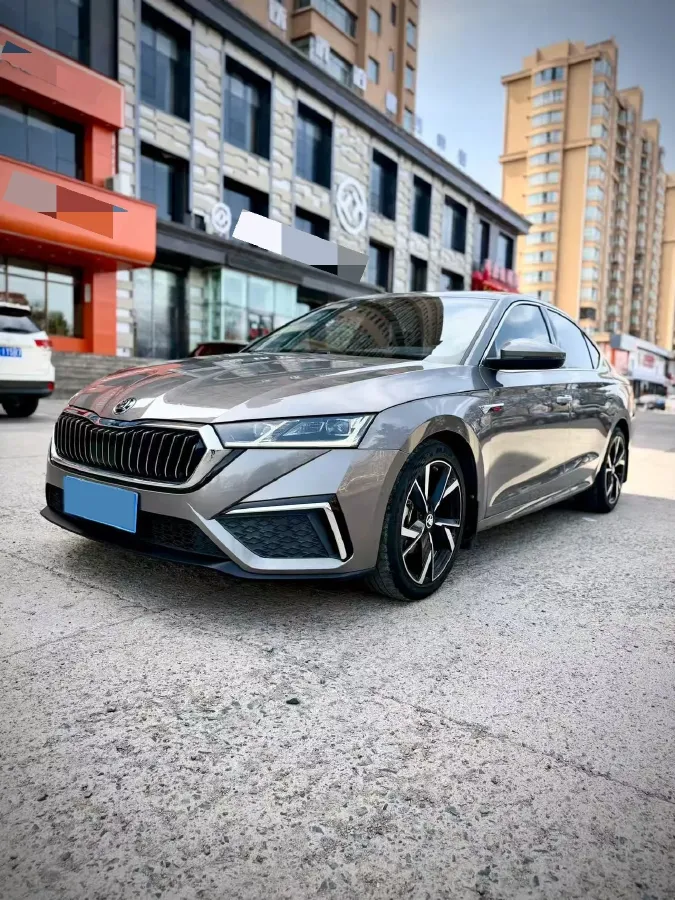 2022 Skoda Octavia 1.4T 150HP L4 7DCT,autocango,china used car exporter,china ev exporter,chinese used car exporter,chinese used ev exporter