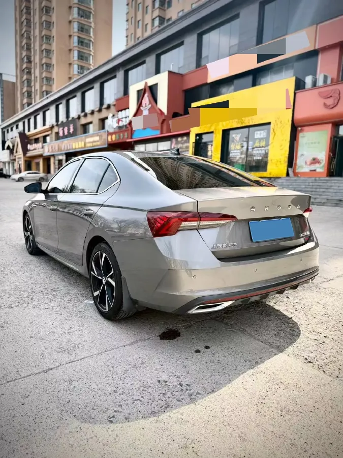 2022 Skoda Octavia 1.4T 150HP L4 7DCT,autocango,china used car exporter,china ev exporter,chinese used car exporter,chinese used ev exporter