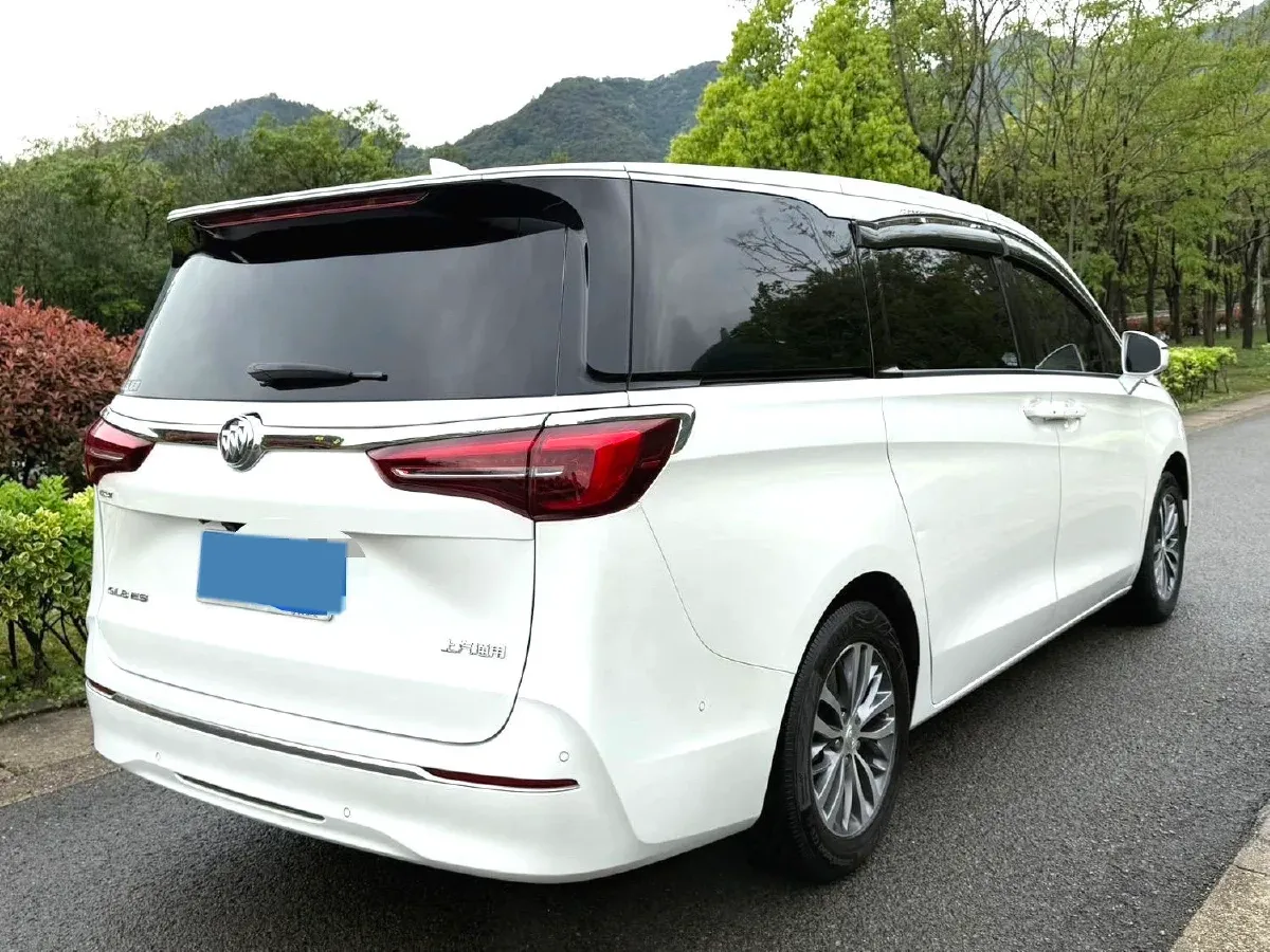 2021 Buick GL8 2.0T 237HP L4 9AT,autocango,china used car exporter,china ev exporter,chinese used car exporter,chinese used ev exporter