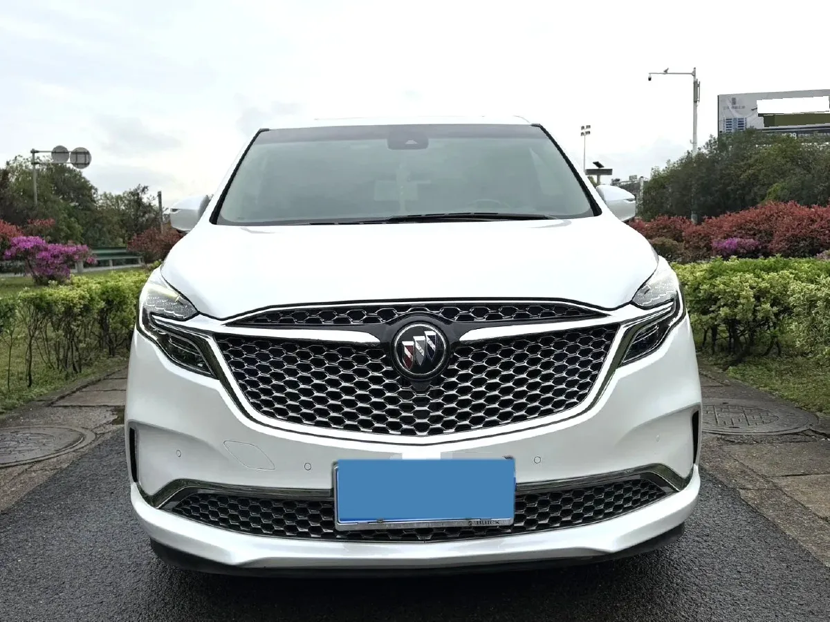 2021 Buick GL8 2.0T 237HP L4 9AT,autocango,china used car exporter,china ev exporter,chinese used car exporter,chinese used ev exporter