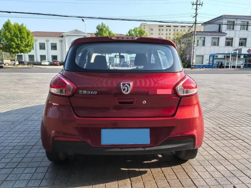 2020 BaoJun 310 1.2L 80HP L4 5MT,autocango,china used car exporter,china ev exporter,chinese used car exporter,chinese used ev exporter