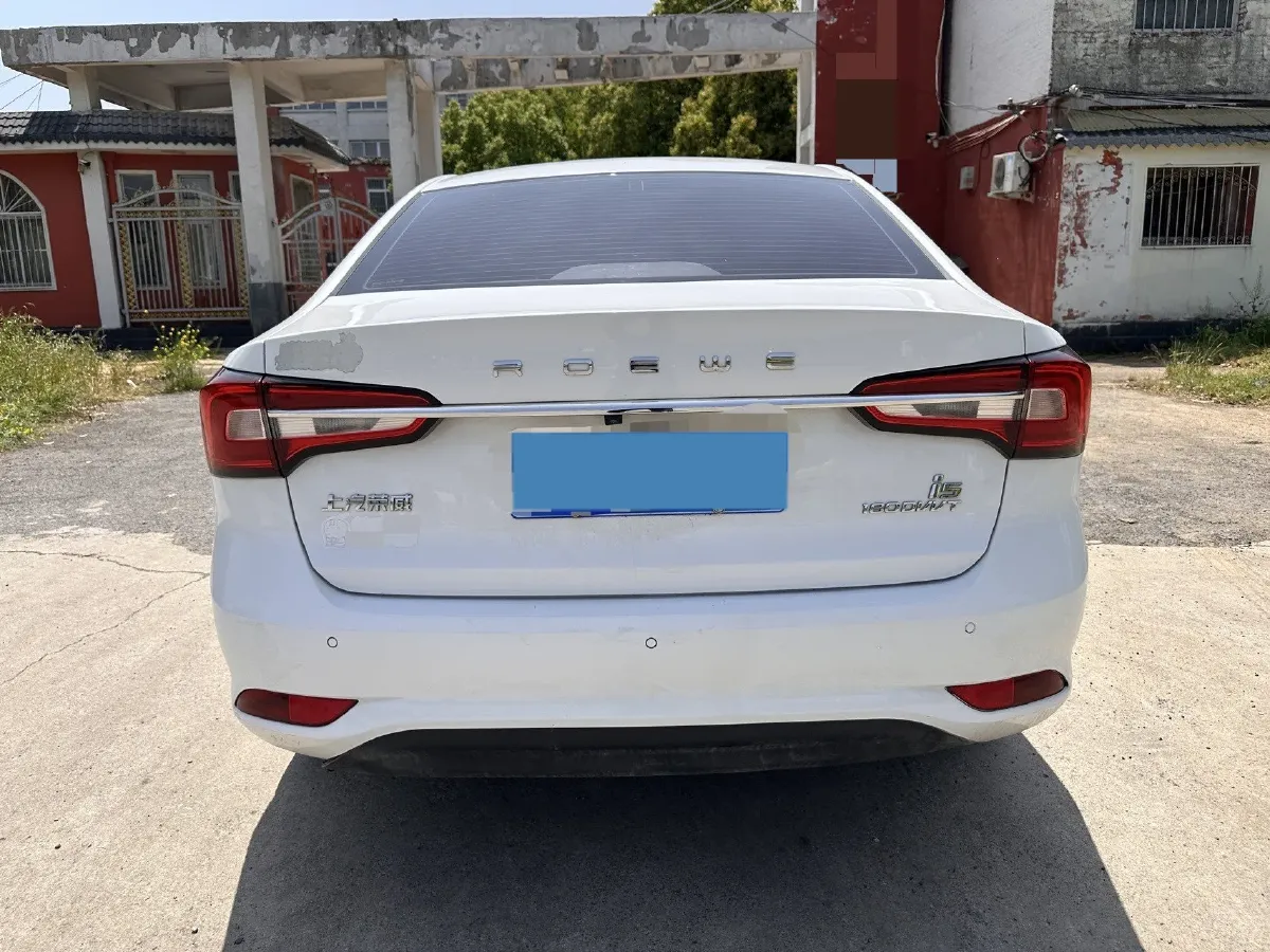 2020 Roewe i5 1.5L 120HP L4 CVT,autocango,china used car exporter,china ev exporter,chinese used car exporter,chinese used ev exporter