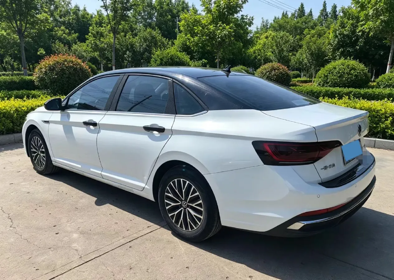 2022 Volkswagen Sagitar 1.2T 116HP L4 7DCT,autocango,china used car exporter,china ev exporter,chinese used car exporter,chinese used ev exporter