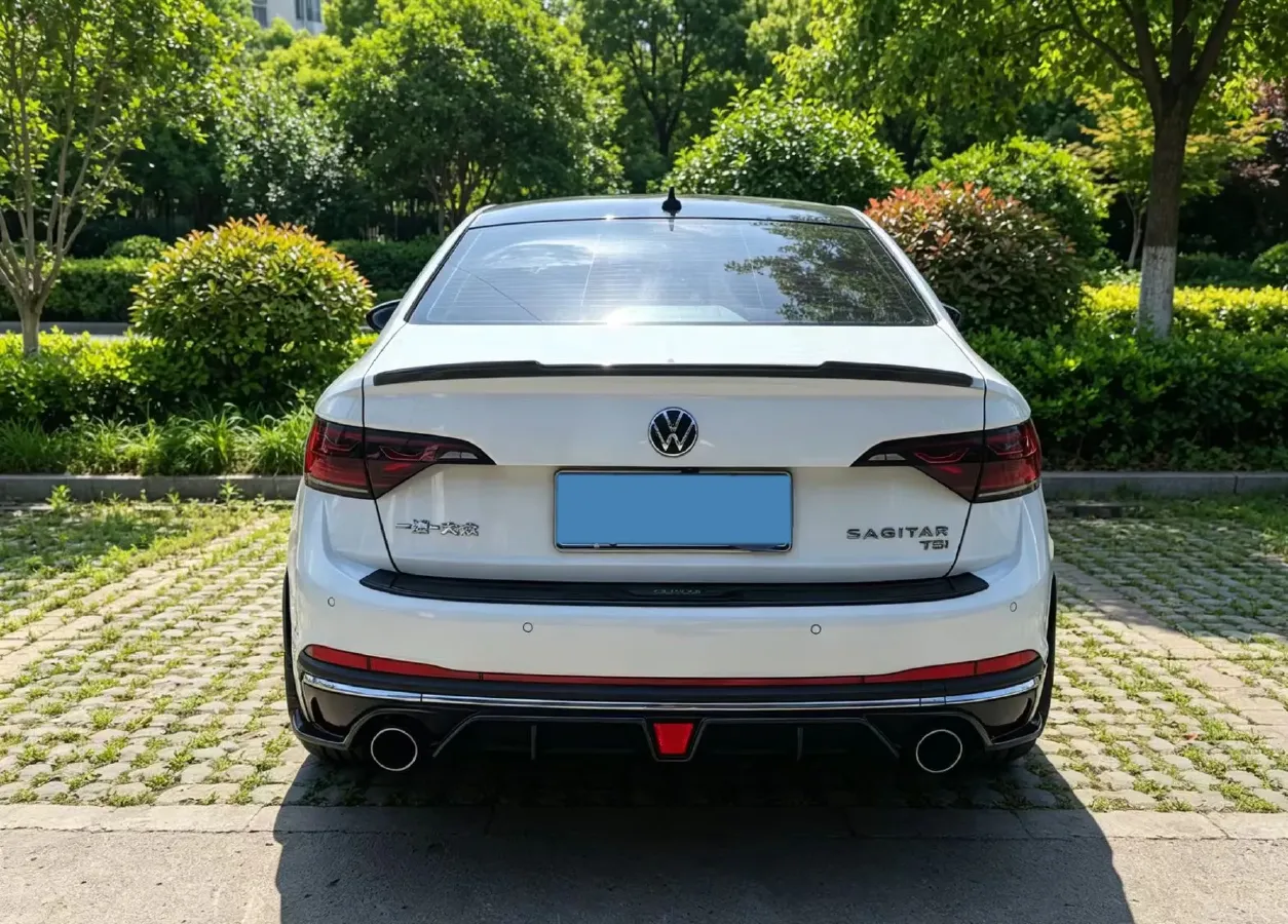 2022 Volkswagen Sagitar 1.2T 116HP L4 7DCT,autocango,china used car exporter,china ev exporter,chinese used car exporter,chinese used ev exporter