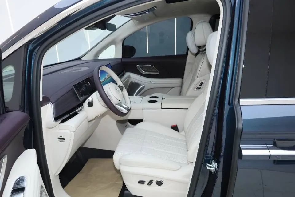 2026 Voyah Dream 1.5T 150HP L4 PHEV,autocango,china used car exporter,china ev exporter,chinese used car exporter,chinese used ev exporter