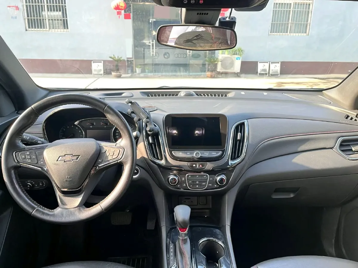 2021 Chevrolet Equinox 2.0T 237HP L4 9AT,autocango,china used car exporter,china ev exporter,chinese used car exporter,chinese used ev exporter