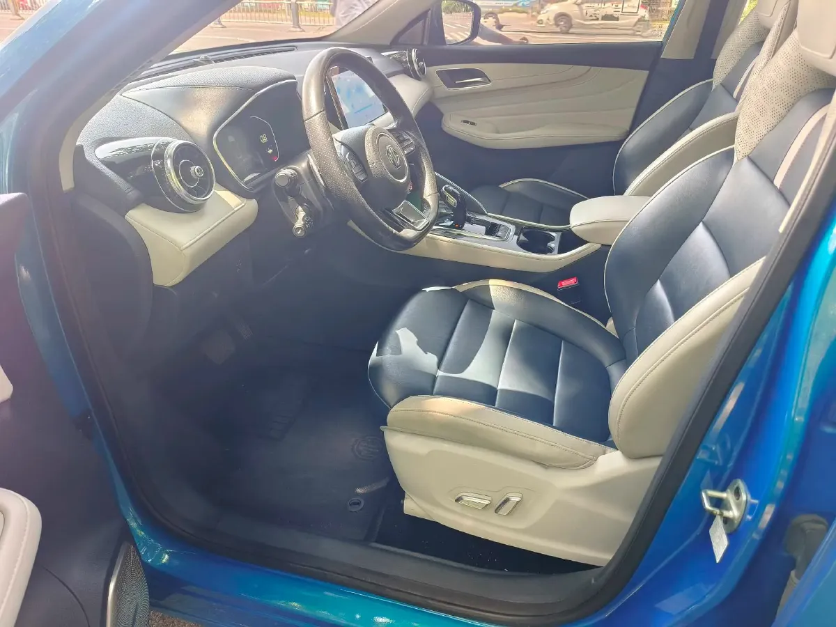 2021 MG Pilot 1.5T 173HP L4 7DCT,autocango,china used car exporter,china ev exporter,chinese used car exporter,chinese used ev exporter