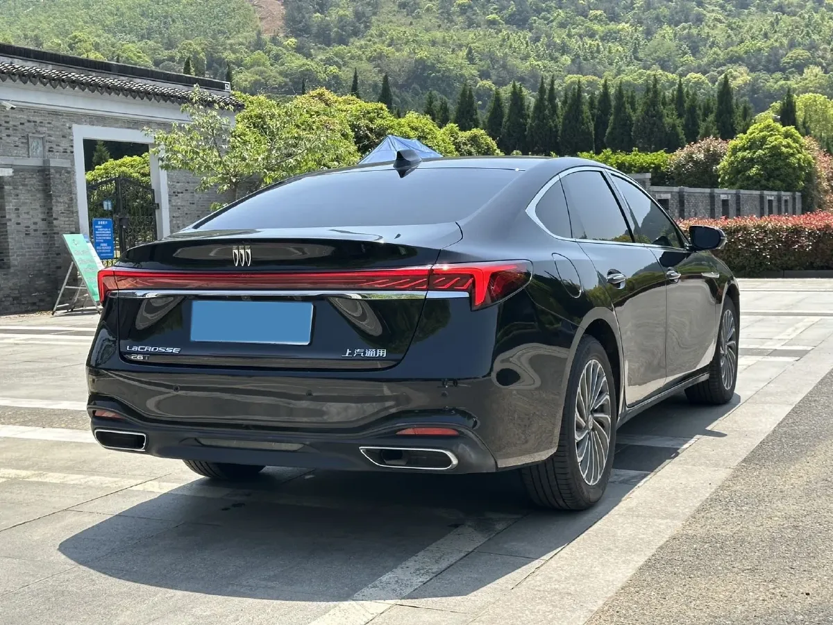 2023 Buick Larcosse 2.0T 237HP L4 9AT,autocango,china used car exporter,china ev exporter,chinese used car exporter,chinese used ev exporter