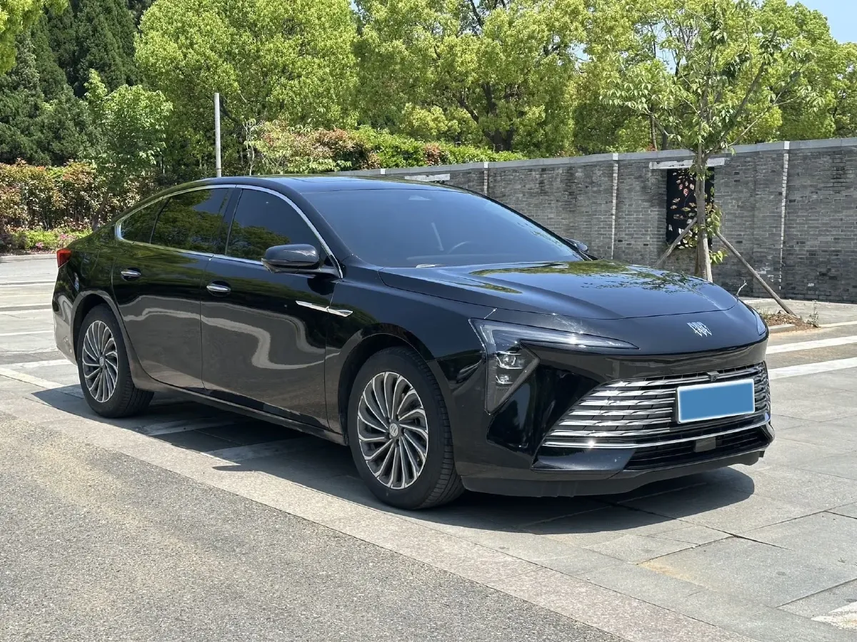 2023 Buick Larcosse 2.0T 237HP L4 9AT,autocango,china used car exporter,china ev exporter,chinese used car exporter,chinese used ev exporter