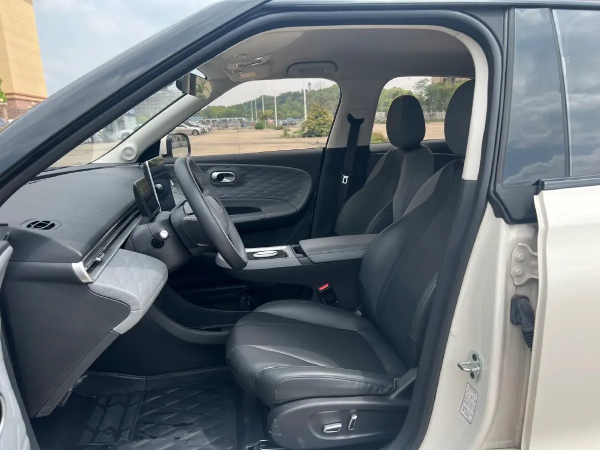 2024 DongFeng Nammi 01 BEV 42.3KWH,autocango,china used car exporter,china ev exporter,chinese used car exporter,chinese used ev exporter