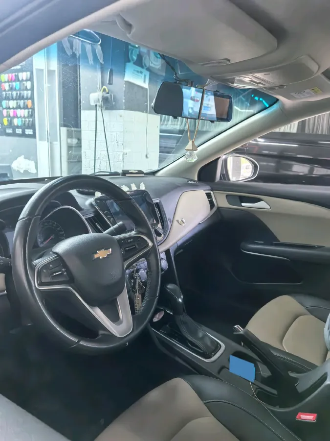 2020 Chevrolet Monza 1.5L 113HP L4 6AT,autocango,china used car exporter,china ev exporter,chinese used car exporter,chinese used ev exporter