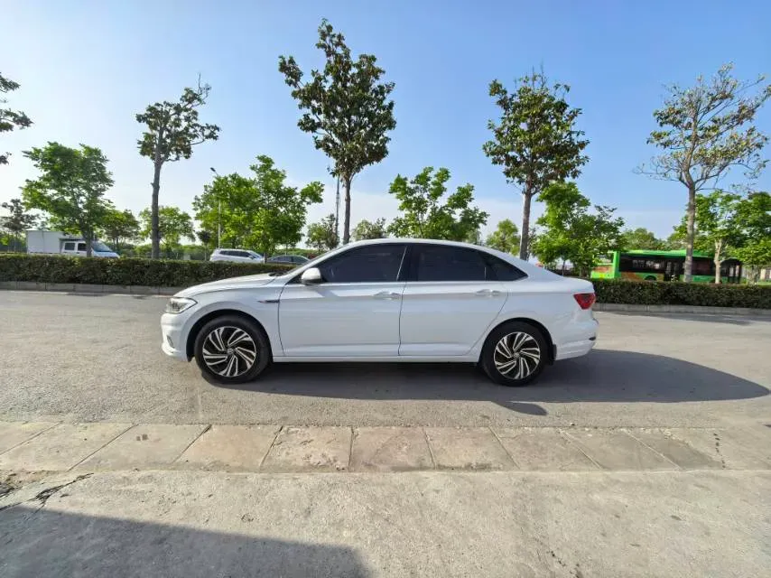 2022 Volkswagen Sagitar 1.4T 150HP L4 7DCT,autocango,china used car exporter,china ev exporter,chinese used car exporter,chinese used ev exporter
