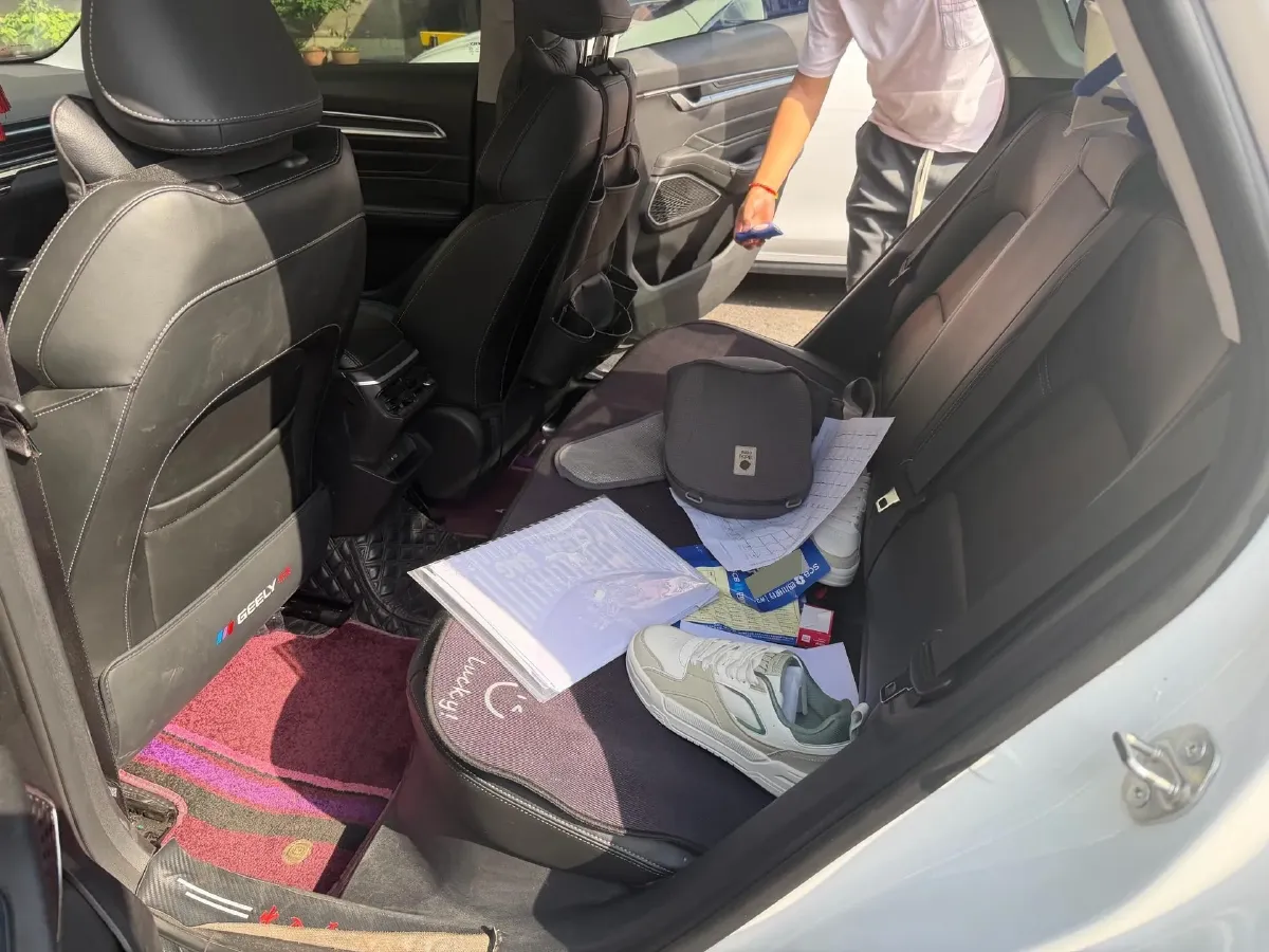 2022 Geely Emgrand 1.5L 114HP L4 CVT,autocango,china used car exporter,china ev exporter,chinese used car exporter,chinese used ev exporter