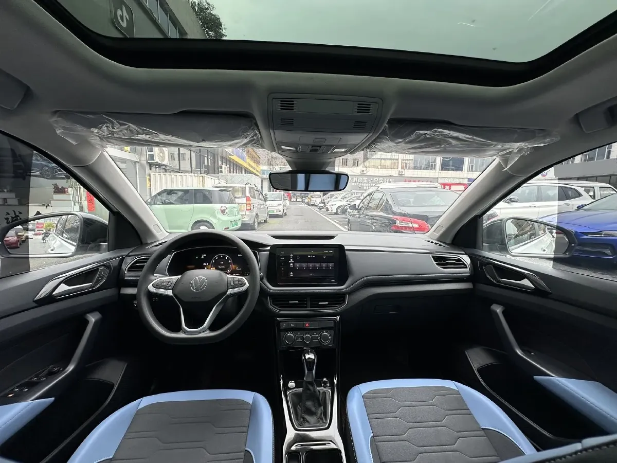 2025 Volkswagen Tharu 1.5T 160HP L4 7DCT,autocango,china used car exporter,china ev exporter,chinese used car exporter,chinese used ev exporter