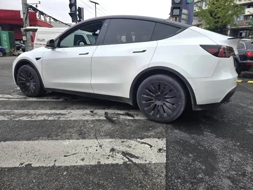 2023 Tesla Model Y BEV 78.4KWH,autocango,china used car exporter,china ev exporter,chinese used car exporter,chinese used ev exporter