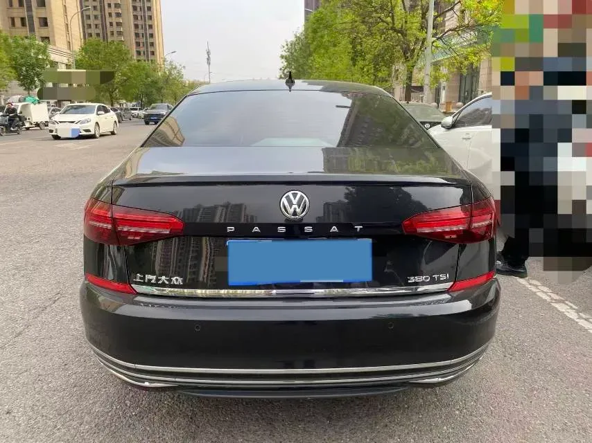 2020 Volkswagen Passat 2.0T 186HP L4 7DCT,autocango,china used car exporter,china ev exporter,chinese used car exporter,chinese used ev exporter
