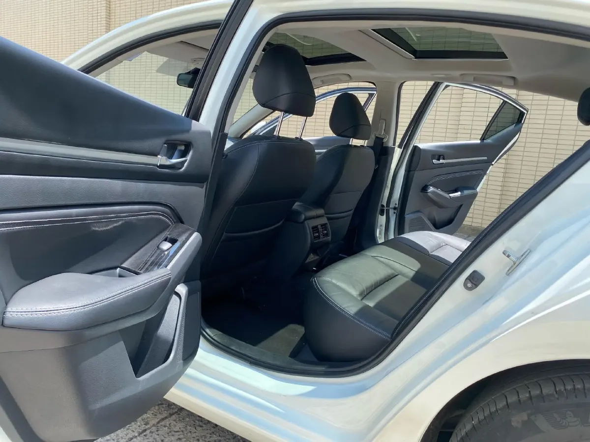 2021 Nissan Teana 2.0L 156HP L4 CVT,autocango,china used car exporter,china ev exporter,chinese used car exporter,chinese used ev exporter