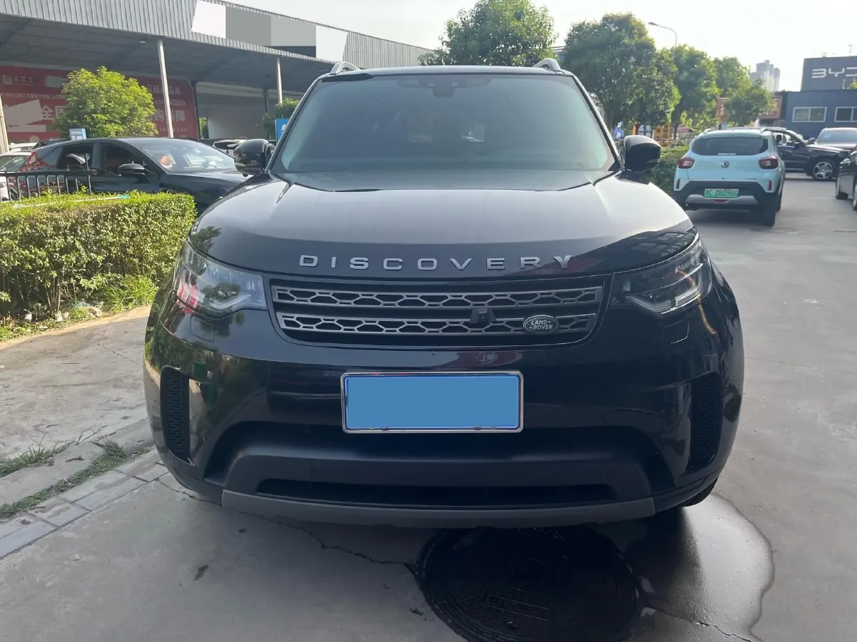 2018 Land Rover Discovery 2.0T 300HP L4 8AT,autocango,china used car exporter,china ev exporter,chinese used car exporter,chinese used ev exporter