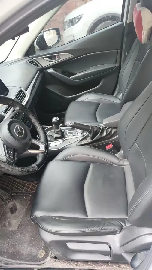 2017 Mazda 3 Axela 1.5L 117HP L4 6MT,autocango,china used car exporter,china ev exporter,chinese used car exporter,chinese used ev exporter