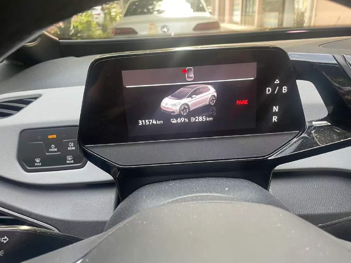 2022 Volkswagen ID.3 BEV 57.3KWH,autocango,china used car exporter,china ev exporter,chinese used car exporter,chinese used ev exporter