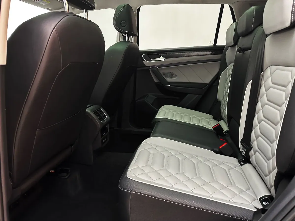 2023 Volkswagen Tayron 1.4T 150HP L4 7DCT,autocango,china used car exporter,china ev exporter,chinese used car exporter,chinese used ev exporter