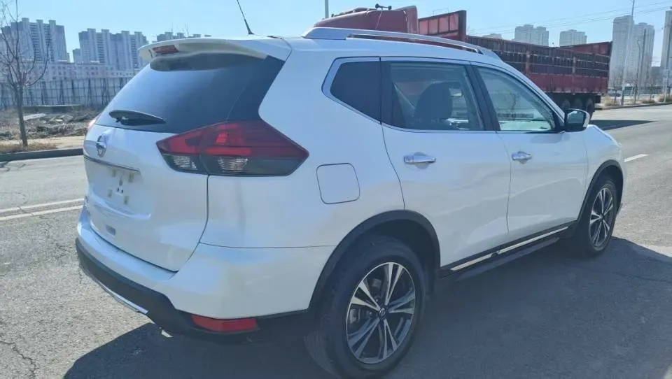 2021 Nissan X-Trail 2.5L 181HP L4 CVT,autocango,china used car exporter,china ev exporter,chinese used car exporter,chinese used ev exporter
