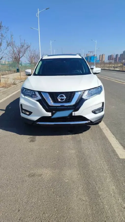2021 Nissan X-Trail 2.5L 181HP L4 CVT,autocango,china used car exporter,china ev exporter,chinese used car exporter,chinese used ev exporter