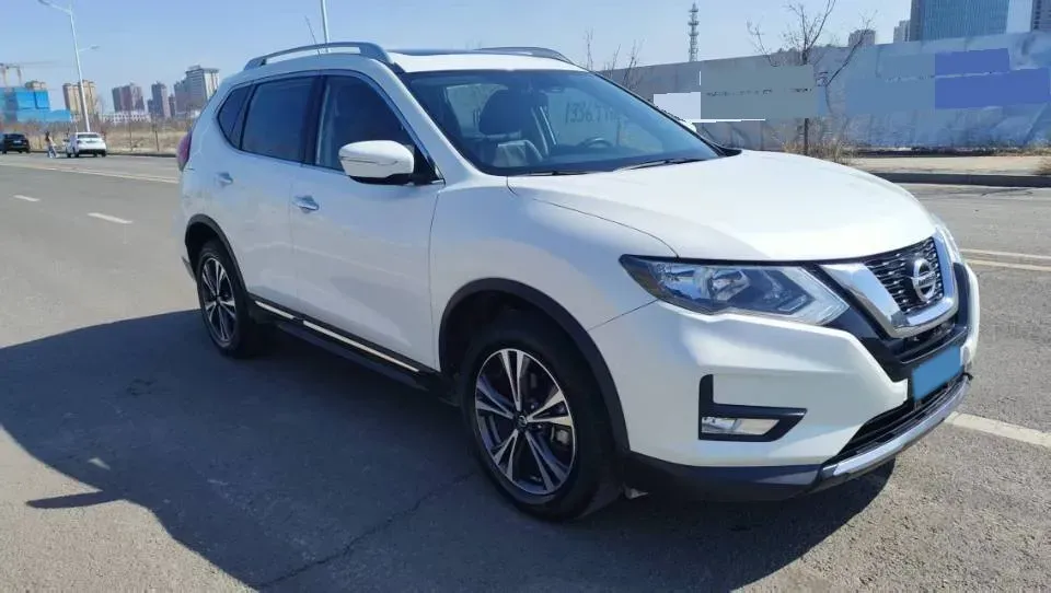 2021 Nissan X-Trail 2.5L 181HP L4 CVT,autocango,china used car exporter,china ev exporter,chinese used car exporter,chinese used ev exporter