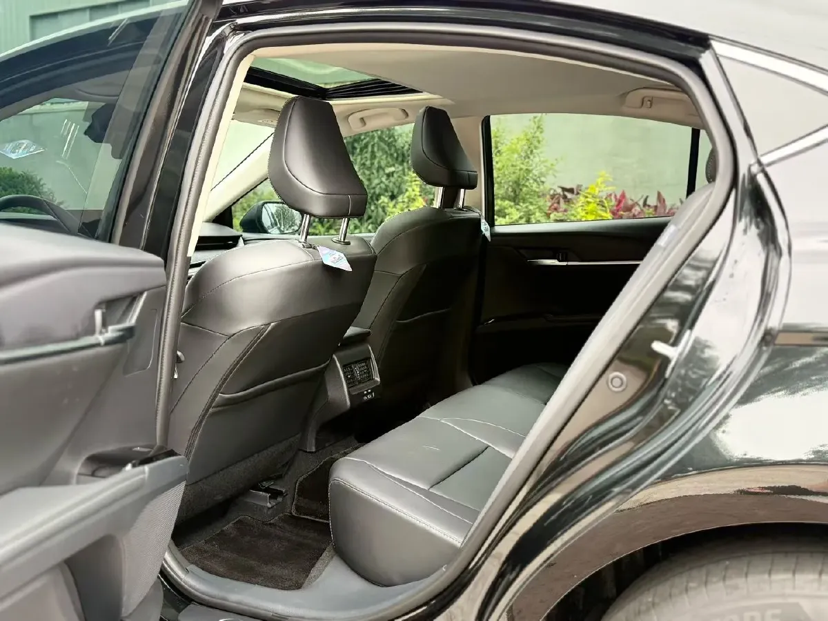 2026 Toyota Camry 2.0L 173HP L4 CVT,autocango,china used car exporter,china ev exporter,chinese used car exporter,chinese used ev exporter